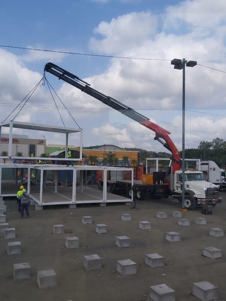 Armado de Módulos de Oficina en Minera Panamá