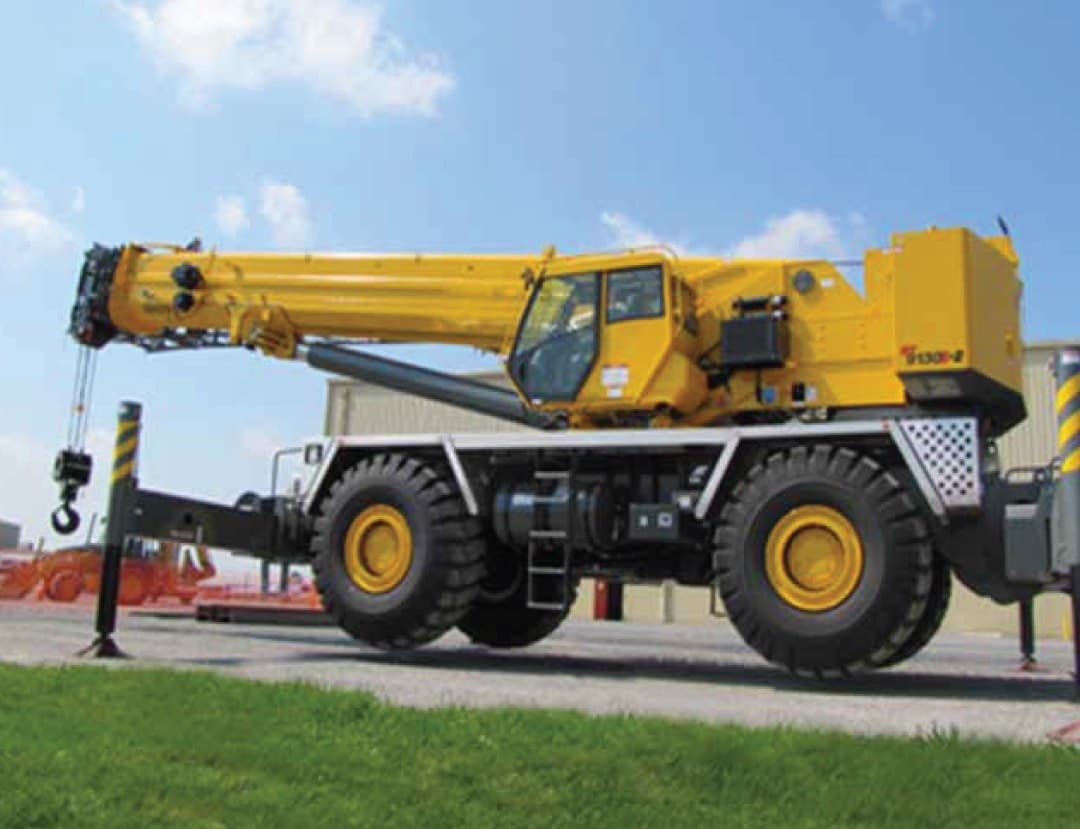 Grove RT9130E-2 130-ton mobile crane for heavy lifting